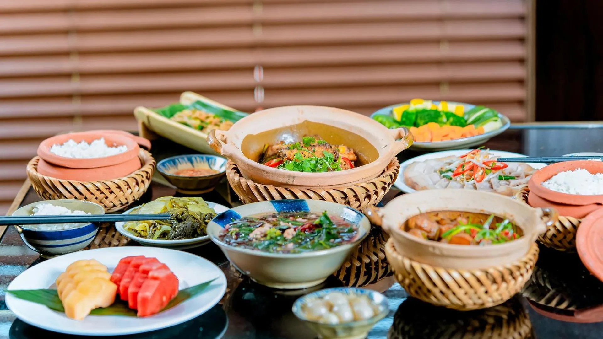 Golden Lotus Luxury Hotel Danang - Complimentary Daily Afternoon Tea Вьетнам